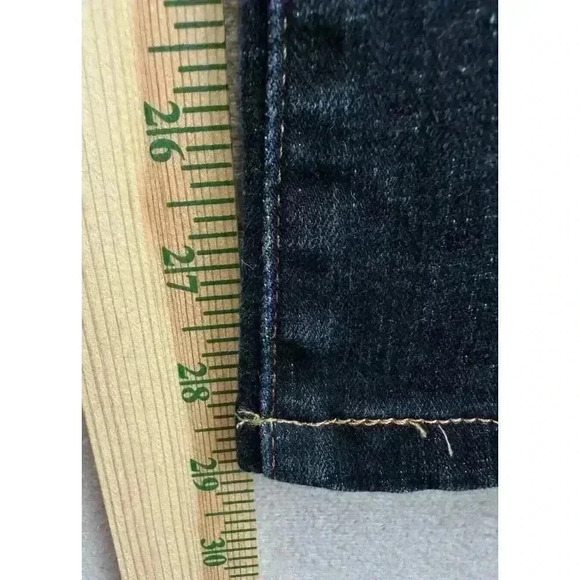 Levis Jeans Classic Boot Cut Women's Size 12 Stretch Mid Rise Blue Denim - Picture 5 of 7